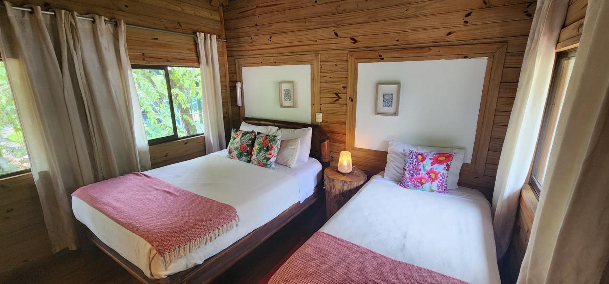 Boutique Hotel Y Spa Tangara Azul Ojochal Exteriör bild