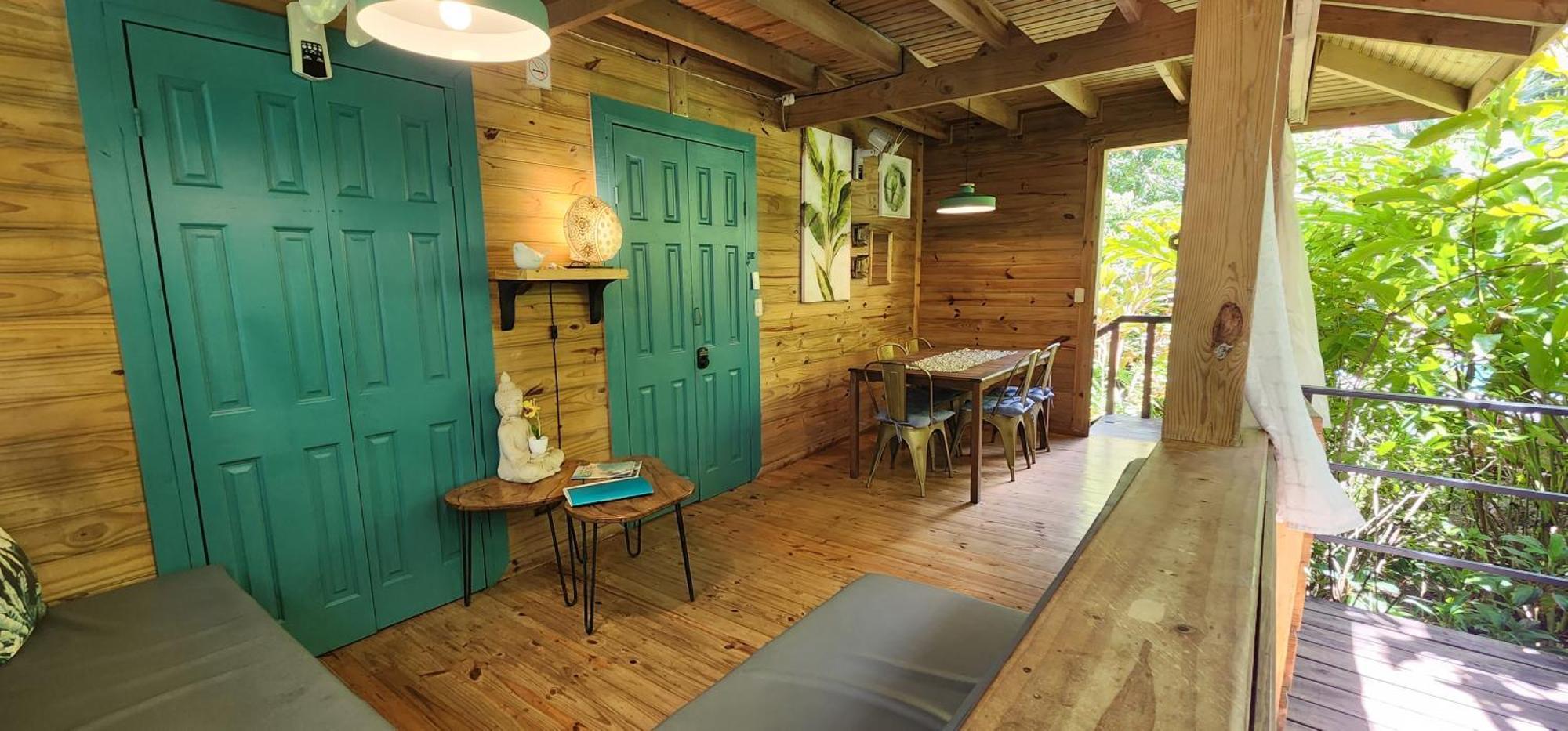 Boutique Hotel Y Spa Tangara Azul Ojochal Exteriör bild