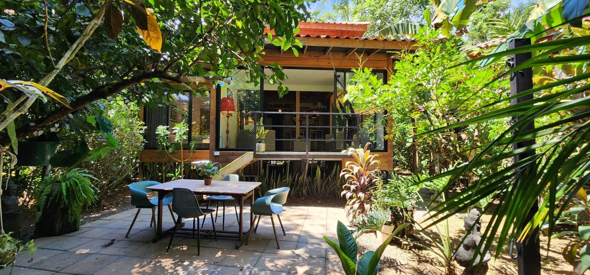 Boutique Hotel Y Spa Tangara Azul Ojochal Exteriör bild